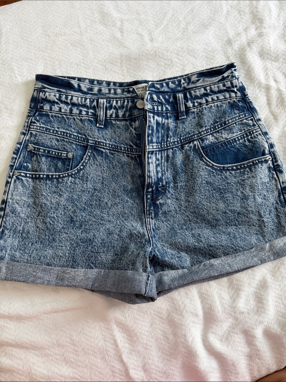 Denim High-Rise Cuffed Women's Shorts - Blue